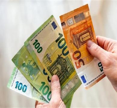 البنك المركزي المصري يعلن سعر اليورو بقيمة 58.29 جنيه للشراء، و58.47 جنيه للبيع